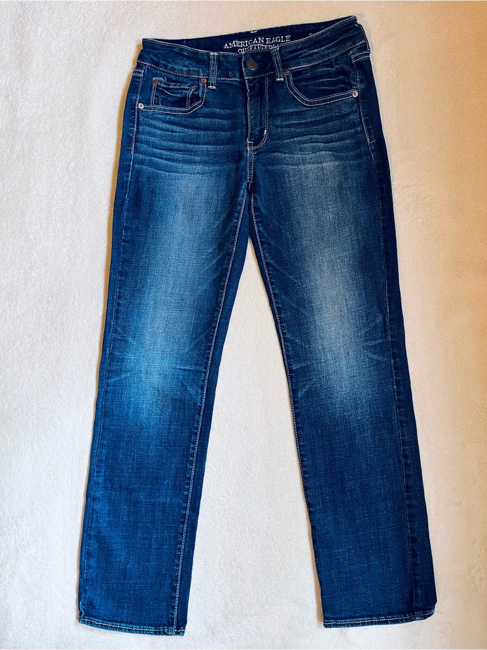 American Eagle Outfitters, Straight Leg Jeans, Women, Size 6, Medium Dark Blue.
